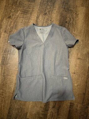 FIGS V-Neck Scrub Top